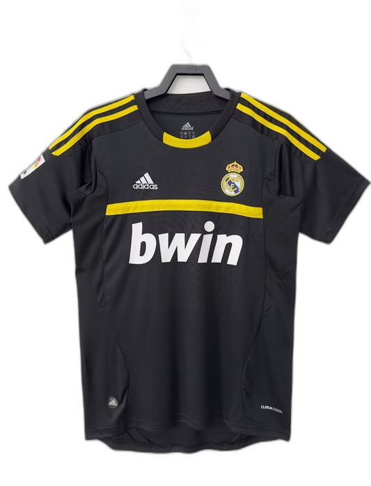 Camisa de goleiro preta do Real Madrid 11/12 - versão retrô
